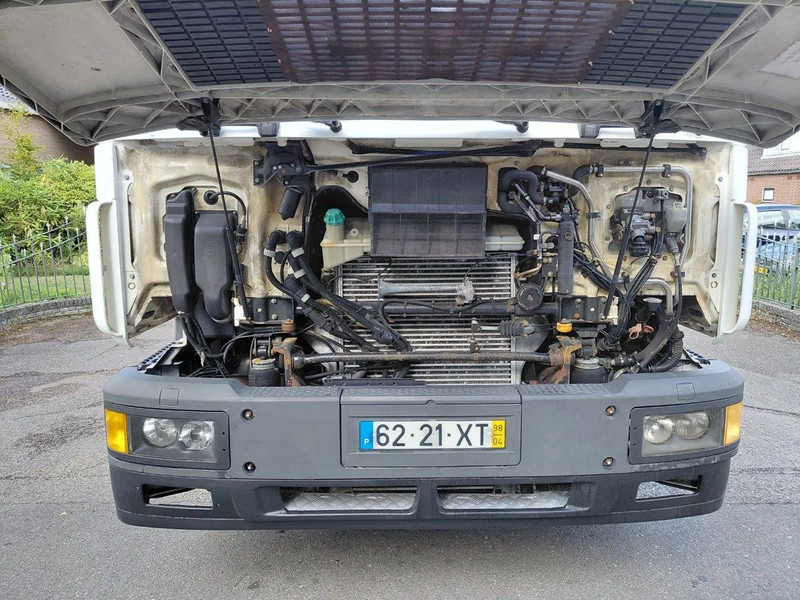 MAN 19.463 F2000 460 HP MANUAL ZF GEARBOX PERFECT CONDITION - Xe đầu kéo: hình 4 MAN 19.463 F2000 460 HP MANUAL ZF GEARBOX PERFECT CONDITION - Xe đầu kéo: hình 4