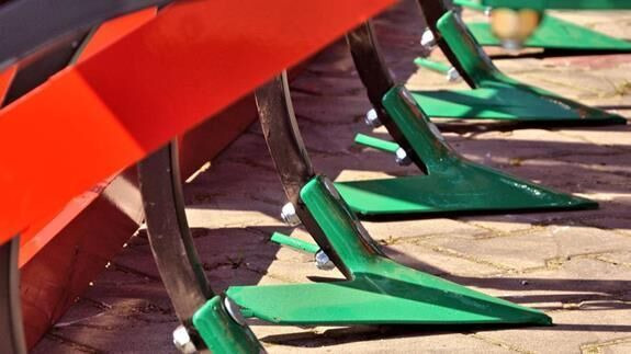 AGRO-MASZ AUC 40H - Máy trồng trọt: hình 2 AGRO-MASZ AUC 40H - Máy trồng trọt: hình 2