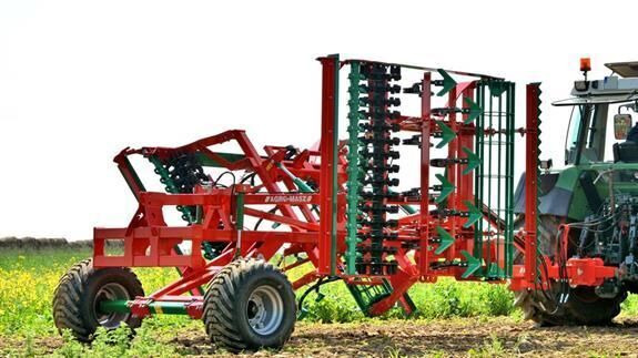 AGRO-MASZ AUC 40H - Máy trồng trọt: hình 1 AGRO-MASZ AUC 40H - Máy trồng trọt: hình 1