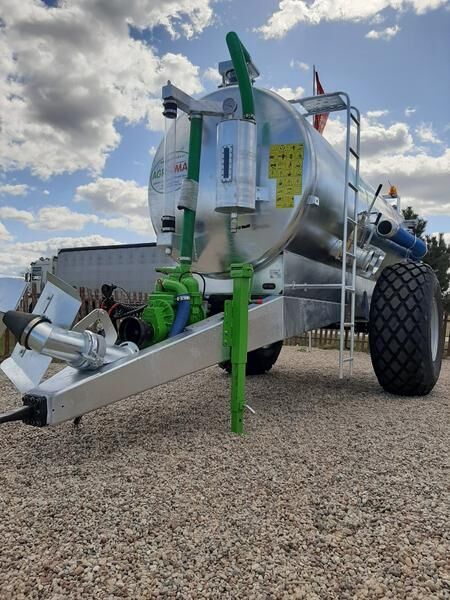 Agro-max New Agro-Max Barrel/ Beczkowóz wóz asenizacyjny 10000 l - Máy rải phân dạng lỏng: hình 4 Agro-max New Agro-Max Barrel/ Beczkowóz wóz asenizacyjny 10000 l - Máy rải phân dạng lỏng: hình 4