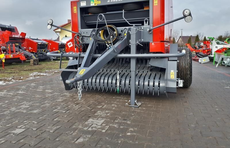 METAL-FACH Prasa Belująca/ πρέσα για σφυρίχτρα/ / Prensa de balas - Máy gói kiện: hình 3 METAL-FACH Prasa Belująca/ πρέσα για σφυρίχτρα/ / Prensa de balas - Máy gói kiện: hình 3