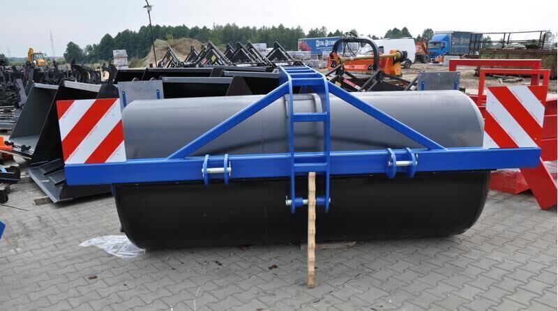 Metal-Technik Wał 2.7 m łąkowo-polowy - Con lăn ruộng: hình 4 Metal-Technik Wał 2.7 m łąkowo-polowy - Con lăn ruộng: hình 4