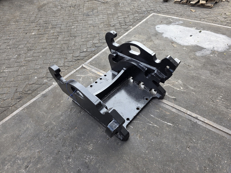 Kopplaat cw40 cw 45 adaptor plate cw45 cw 40 cw30 verachtert - Bộ ghép nhanh cho Máy móc xây dựng: hình 4 Kopplaat cw40 cw 45 adaptor plate cw45 cw 40 cw30 verachtert - Bộ ghép nhanh cho Máy móc xây dựng: hình 4