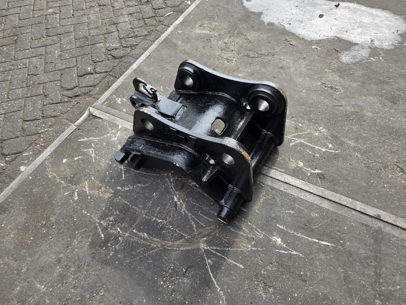 Snelwissel cw30 cw 40 verachtert coupler verachtert cw30 cw 40 - Bộ ghép nhanh cho Máy móc xây dựng: hình 4 Snelwissel cw30 cw 40 verachtert coupler verachtert cw30 cw 40 - Bộ ghép nhanh cho Máy móc xây dựng: hình 4