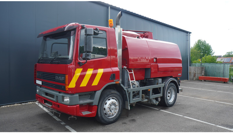 DAF 65.180 ATI STREET SWEPER RH DRIVE MANUAL GARBOX 96.000KM - Xe quét đường: hình 3 DAF 65.180 ATI STREET SWEPER RH DRIVE MANUAL GARBOX 96.000KM - Xe quét đường: hình 3