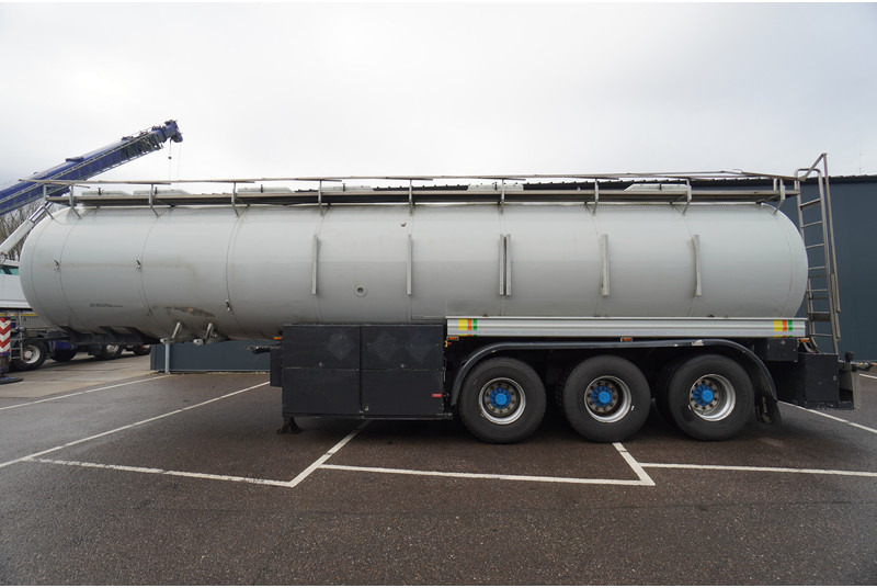 Dijkstra 3 AXLE TANK TRAILER 36 M3 - Sơ mi rơ moóc bồn: hình 1 Dijkstra 3 AXLE TANK TRAILER 36 M3 - Sơ mi rơ moóc bồn: hình 1