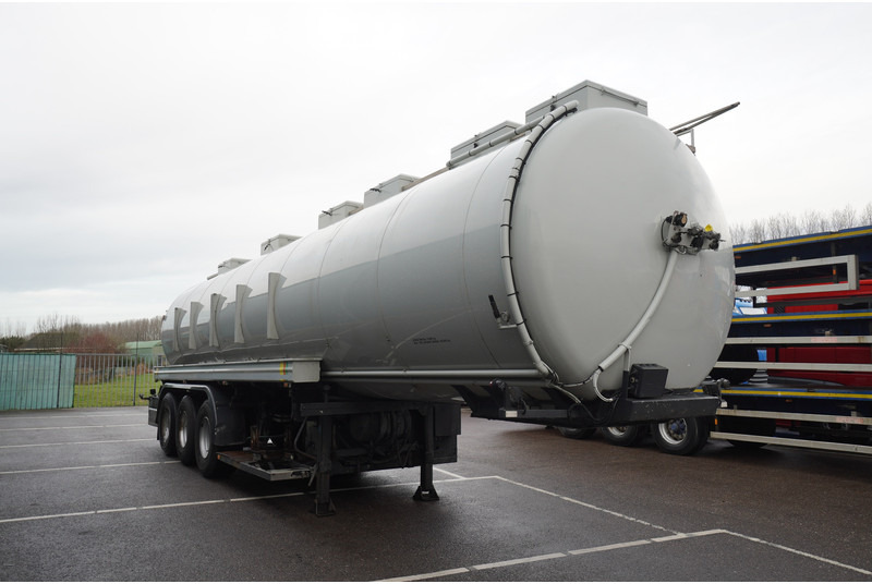 Dijkstra 3 AXLE TANK TRAILER 36 M3 - Sơ mi rơ moóc bồn: hình 3 Dijkstra 3 AXLE TANK TRAILER 36 M3 - Sơ mi rơ moóc bồn: hình 3