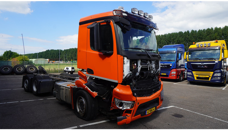 Mercedes-Benz ANTOS 2843 6x2 DAMAGED VEHICLE - Xe tải khung gầm: hình 3 Mercedes-Benz ANTOS 2843 6x2 DAMAGED VEHICLE - Xe tải khung gầm: hình 3