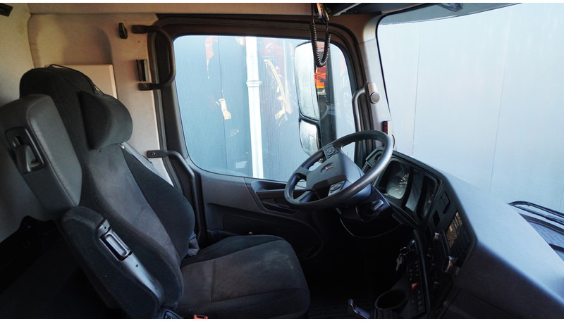 Mercedes-Benz AROCS 3542 8X4 2 SIDE TIPPER WITH HMF Z 1943 CRANE 407.000KM - Xe cẩu tự hành: hình 5 Mercedes-Benz AROCS 3542 8X4 2 SIDE TIPPER WITH HMF Z 1943 CRANE 407.000KM - Xe cẩu tự hành: hình 5