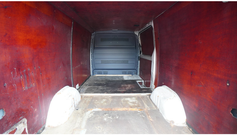 Xe tải nhỏ thùng kín Mercedes-Benz Sprinter 309 CLOSED BOX: hình 6
