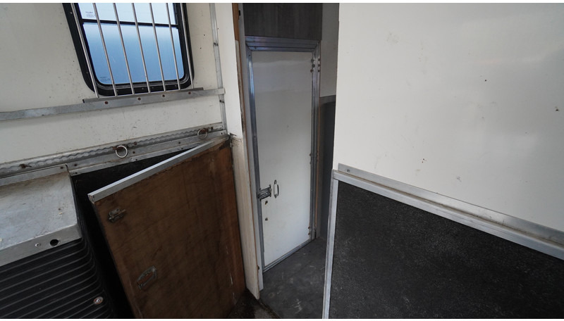 Xe tải chở ngựa Volvo FL 6-9 HORSE TRANSPORT 341.000KM MANUAL GEARBOX: hình 10