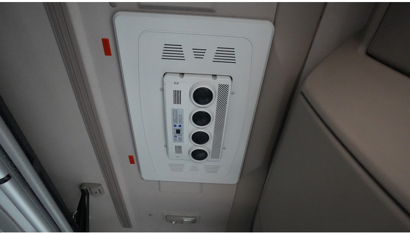 Xe đầu kéo DAF XF 480 SSC EURO 823.200KM: hình 6 Xe đầu kéo DAF XF 480 SSC EURO 823.200KM: hình 6