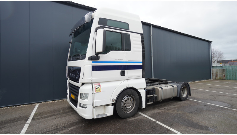 MAN TGX 18.500 XXL MEGA 701.000KM - Xe đầu kéo: hình 3 MAN TGX 18.500 XXL MEGA 701.000KM - Xe đầu kéo: hình 3
