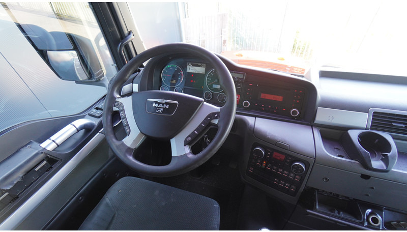 MAN TGX 33.480 6X4 EURO 5 MANUAL GEARBOX - Xe đầu kéo: hình 5 MAN TGX 33.480 6X4 EURO 5 MANUAL GEARBOX - Xe đầu kéo: hình 5