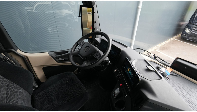 Mercedes-Benz ACTROS 1945 GIGASPACE 713.000KM - Xe đầu kéo: hình 5 Mercedes-Benz ACTROS 1945 GIGASPACE 713.000KM - Xe đầu kéo: hình 5