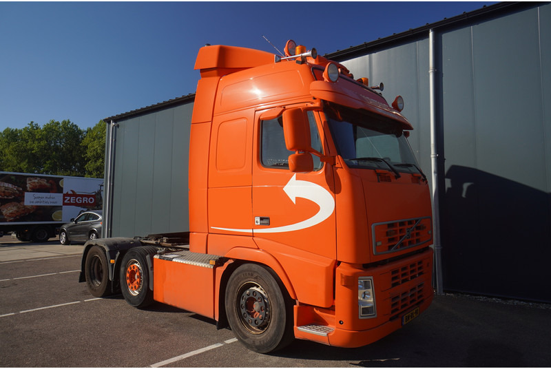 Volvo FH 12/500 6X2 EURO 3 - Xe đầu kéo: hình 4 Volvo FH 12/500 6X2 EURO 3 - Xe đầu kéo: hình 4