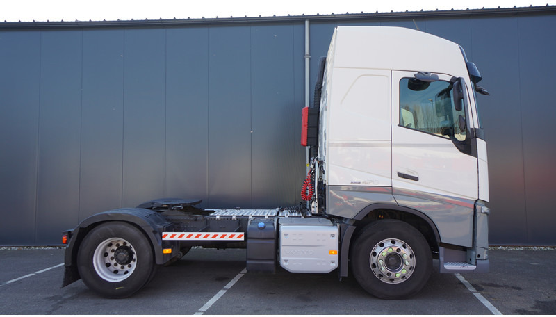 Volvo FH 420 ADR 841.000KM EURO 6 - Xe đầu kéo: hình 2 Volvo FH 420 ADR 841.000KM EURO 6 - Xe đầu kéo: hình 2