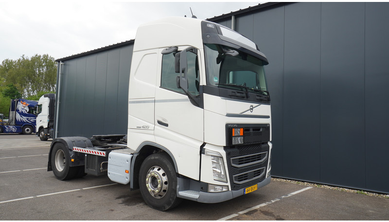 Volvo FH 420 ADR GLOBETROTTER EURO 6 769.000KM COMPRESSOR - Xe đầu kéo: hình 4 Volvo FH 420 ADR GLOBETROTTER EURO 6 769.000KM COMPRESSOR - Xe đầu kéo: hình 4