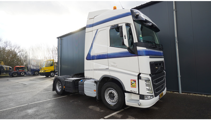 Volvo FH 420 EURO 6 GLOBETROTTER - Xe đầu kéo: hình 4 Volvo FH 420 EURO 6 GLOBETROTTER - Xe đầu kéo: hình 4