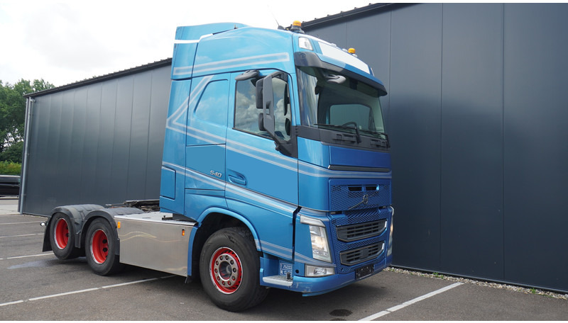 Volvo FH 540 6X4 EURO 6 GLOBETROTTER - Xe đầu kéo: hình 4 Volvo FH 540 6X4 EURO 6 GLOBETROTTER - Xe đầu kéo: hình 4