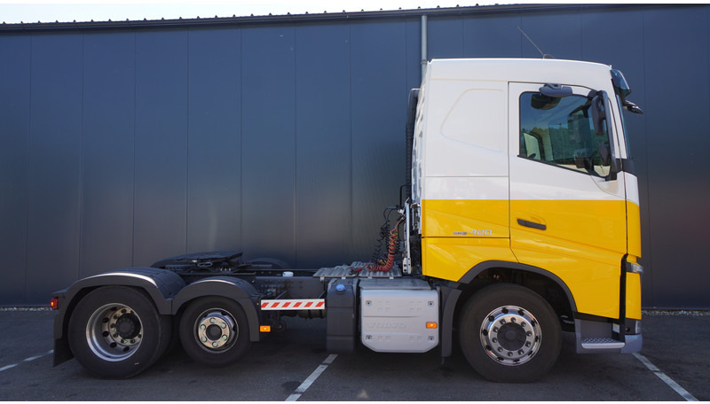 Volvo FH420 6X2 ADR EURO 6 - Xe đầu kéo: hình 2 Volvo FH420 6X2 ADR EURO 6 - Xe đầu kéo: hình 2