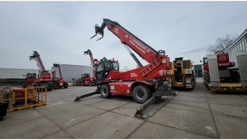 MAGNI 5.35, 2015, 35M, Airco, Remote, 8990H, First owner - Máy xúc lật: hình 1 MAGNI 5.35, 2015, 35M, Airco, Remote, 8990H, First owner - Máy xúc lật: hình 1