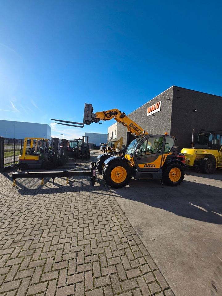 Dieci Agri Star 40.7 - Xe nhấc hình viễn vọng kính: hình 3 Dieci Agri Star 40.7 - Xe nhấc hình viễn vọng kính: hình 3