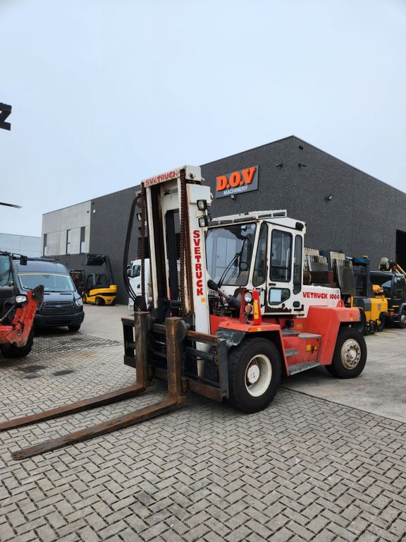 SMV Svetruck 1060 - Xe nâng diesel: hình 1 SMV Svetruck 1060 - Xe nâng diesel: hình 1