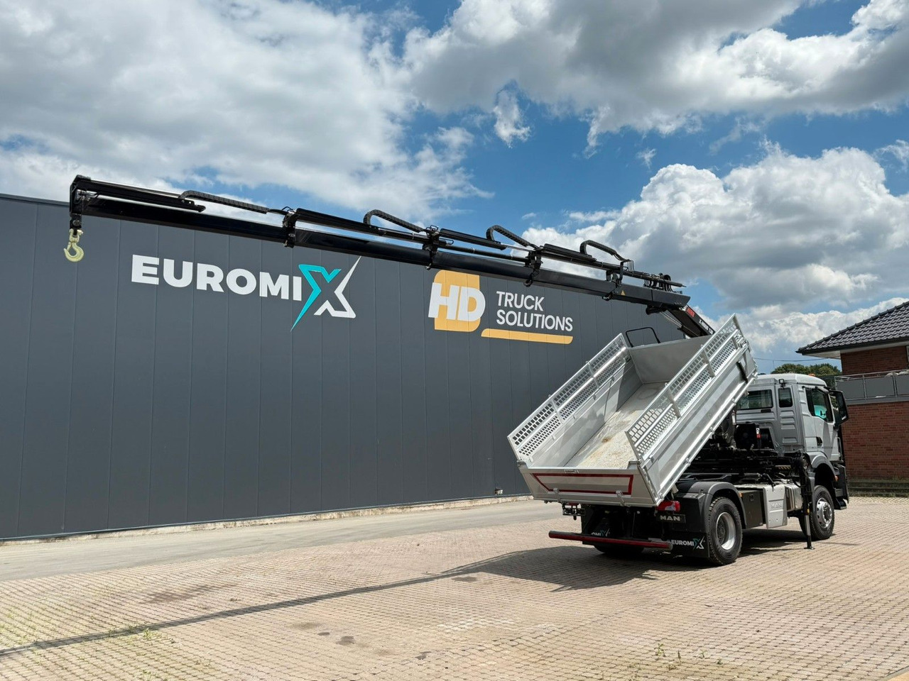 MAN TGS 18.400 TG3 4x4 Euro6e Hiab X-HiDuo 138DS-4 - Xe ben, Xe cẩu tự hành: hình 5 MAN TGS 18.400 TG3 4x4 Euro6e Hiab X-HiDuo 138DS-4 - Xe ben, Xe cẩu tự hành: hình 5