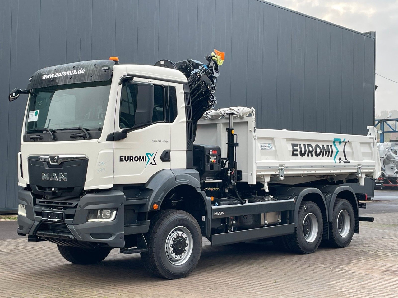 MAN TGS 33.440 6x6 /3-Seiten- Kipper / HIAB 228-6 - Xe ben, Xe cẩu tự hành: hình 3 MAN TGS 33.440 6x6 /3-Seiten- Kipper / HIAB 228-6 - Xe ben, Xe cẩu tự hành: hình 3