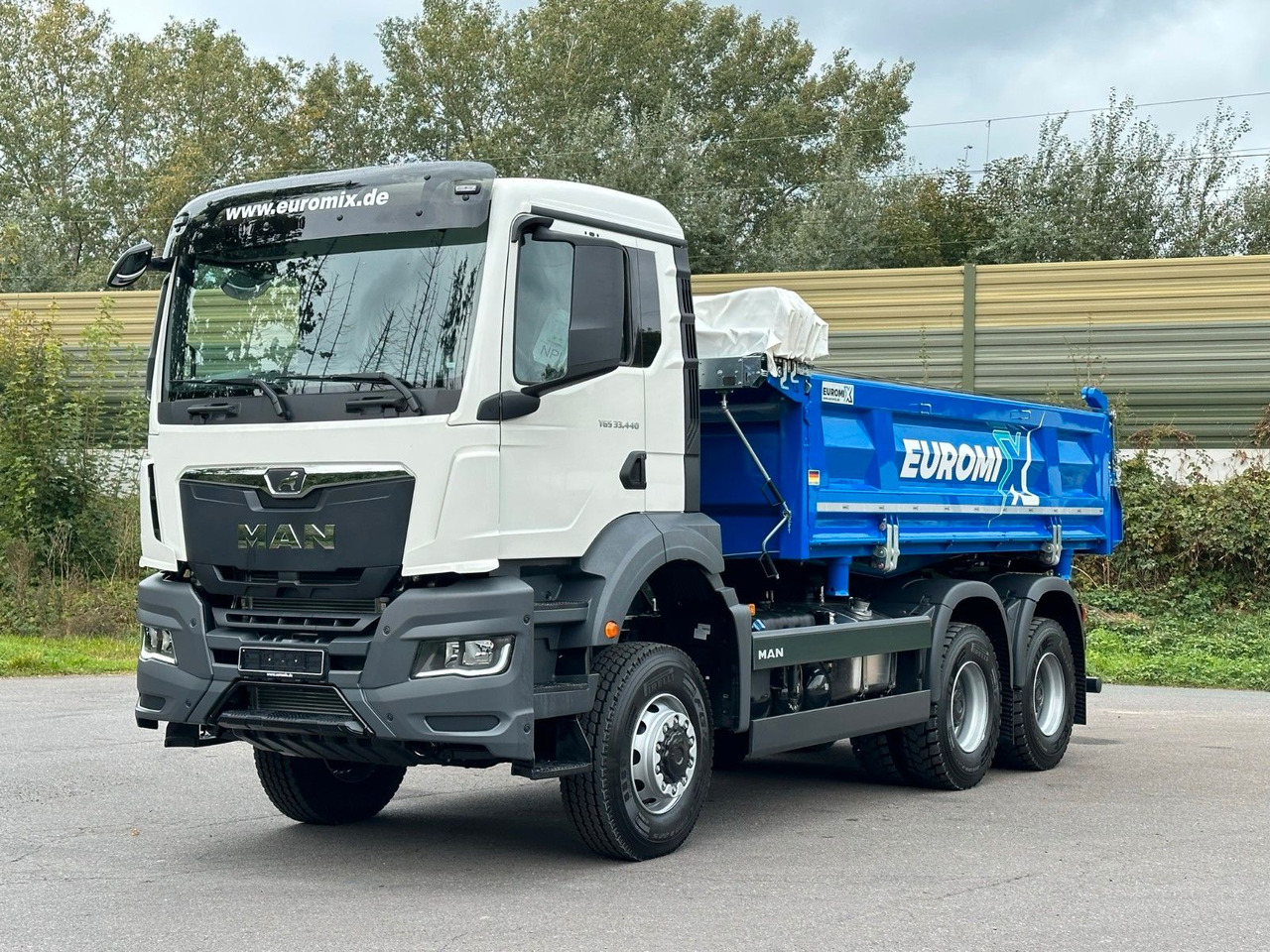 MAN TGS 33.440 6x6 /Euro6 3-Seiten-Kipper EuromixMTP - Xe ben: hình 1 MAN TGS 33.440 6x6 /Euro6 3-Seiten-Kipper EuromixMTP - Xe ben: hình 1