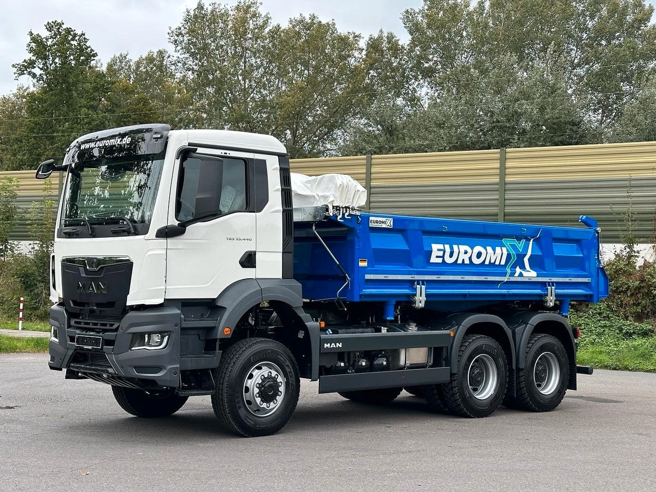MAN TGS 33.440 6x6 /Euro6 3-Seiten-Kipper EuromixMTP - Xe ben: hình 2 MAN TGS 33.440 6x6 /Euro6 3-Seiten-Kipper EuromixMTP - Xe ben: hình 2