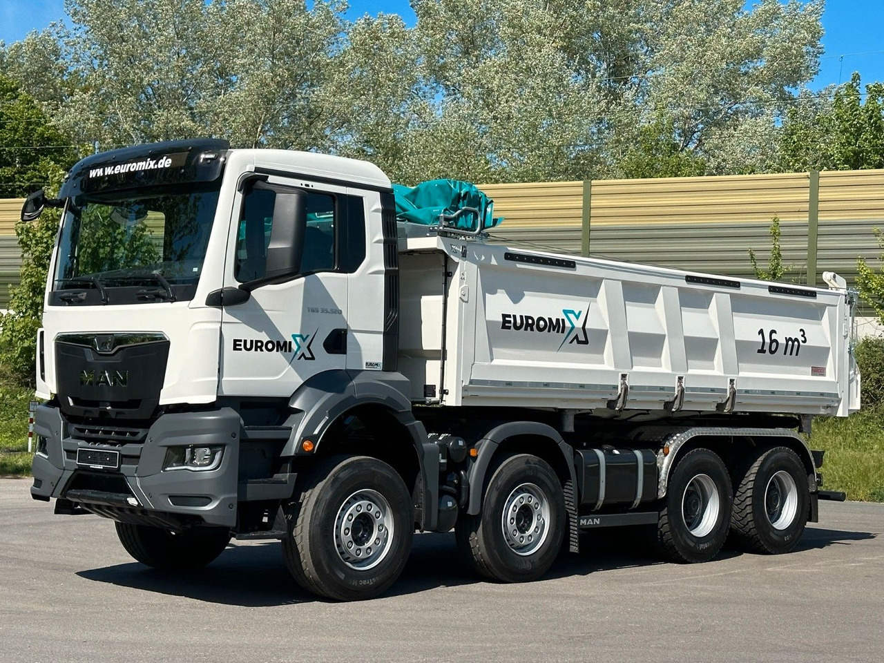 MAN TGS 35.520 8x4 EuromixMTP 3-Seiten-Kipper - Xe ben: hình 2 MAN TGS 35.520 8x4 EuromixMTP 3-Seiten-Kipper - Xe ben: hình 2