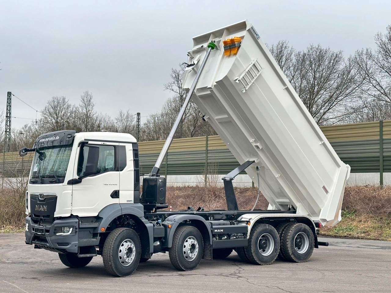 Xe ben MAN TGS 41.400 8x4 / EUROMIX MTP 20m³/ EURO 5: hình 9