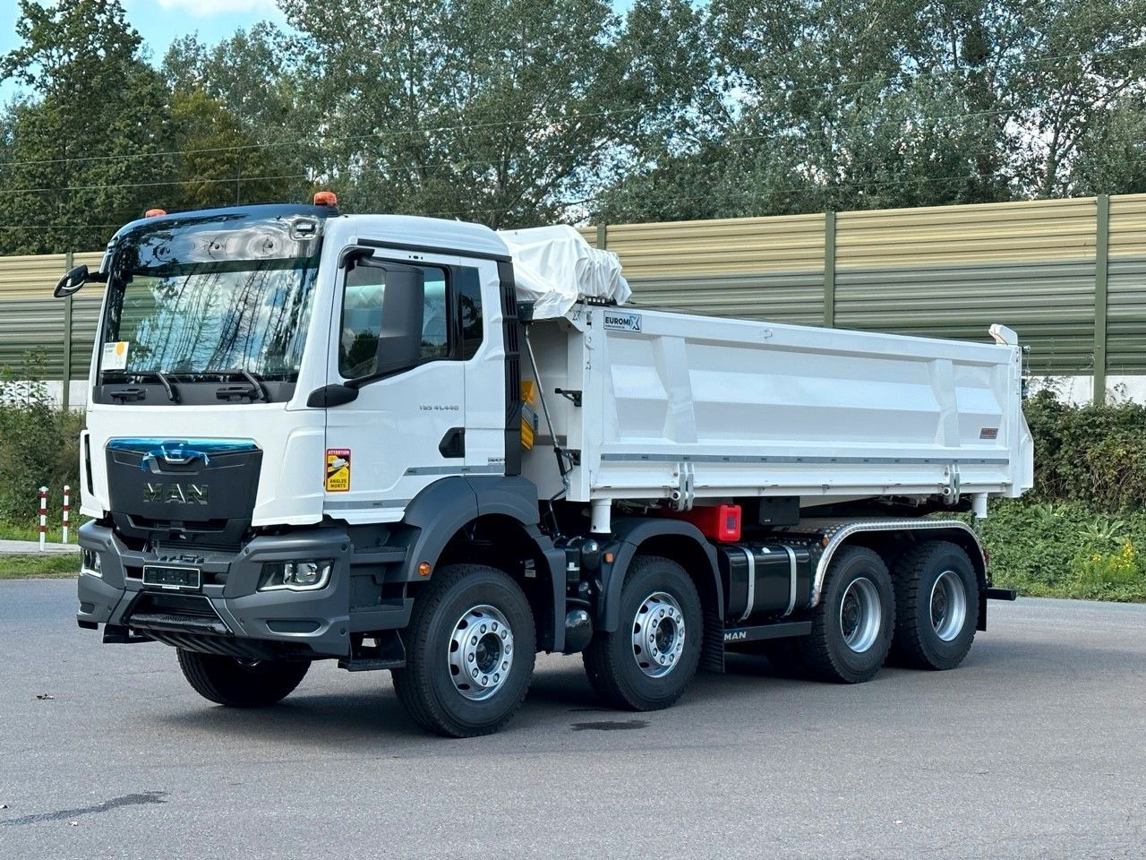 MAN TGS 41.440 8x4 EuromixMTP 3-Seiten-Kipper - Xe ben: hình 1 MAN TGS 41.440 8x4 EuromixMTP 3-Seiten-Kipper - Xe ben: hình 1
