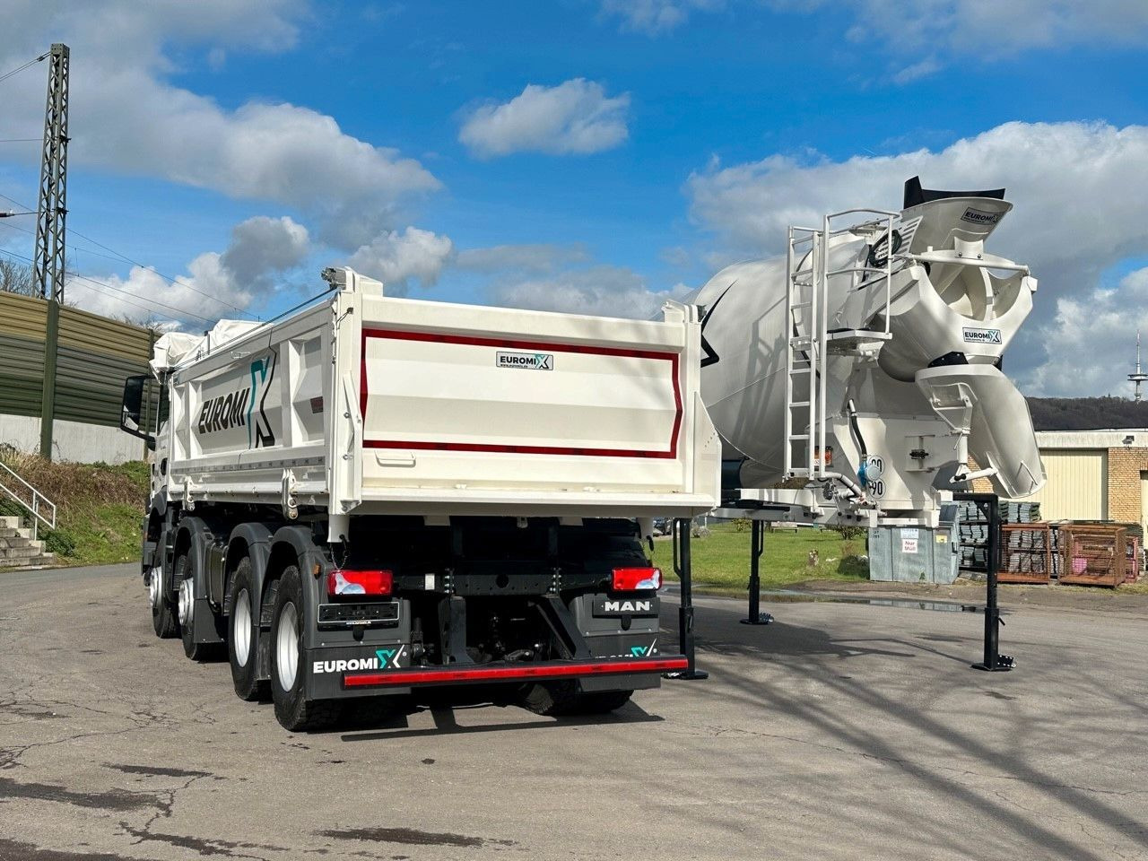 MAN TGS 41.440 8x4 WECHSELSYSTEM KIPPER+MISCHER - Xe ben: hình 5 MAN TGS 41.440 8x4 WECHSELSYSTEM KIPPER+MISCHER - Xe ben: hình 5