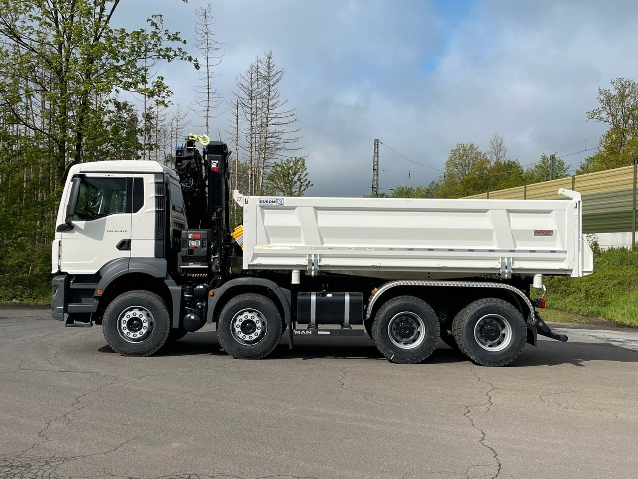 MAN TGS 41.480 8x4/Euro6e Euromix Kipper Hiab 228-6 - Xe ben, Xe cẩu tự hành: hình 4 MAN TGS 41.480 8x4/Euro6e Euromix Kipper Hiab 228-6 - Xe ben, Xe cẩu tự hành: hình 4