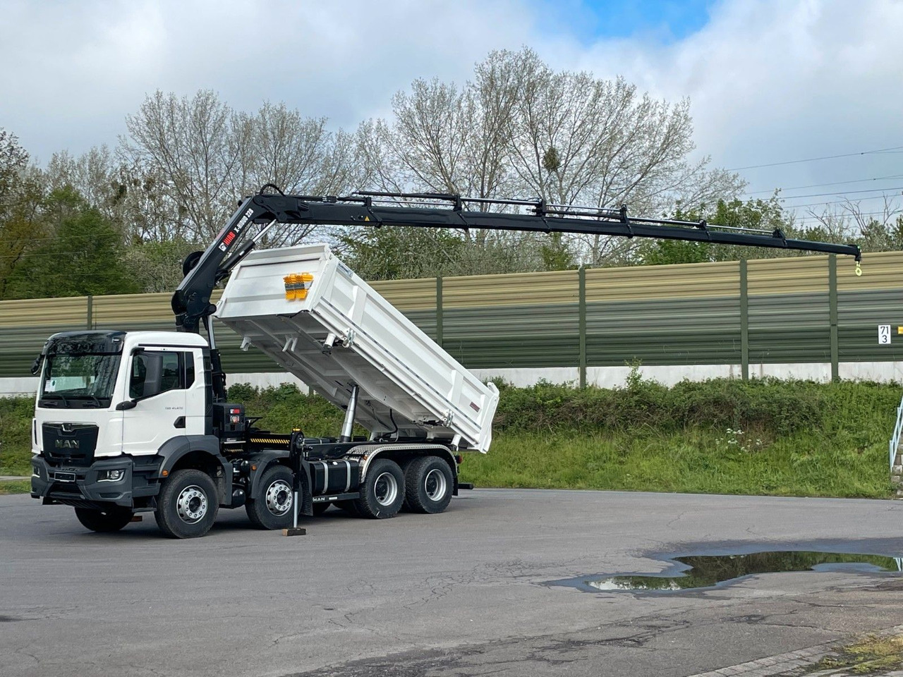 MAN TGS 41.480 8x4/Euro6e Euromix Kipper Hiab 228-6 - Xe ben, Xe cẩu tự hành: hình 1 MAN TGS 41.480 8x4/Euro6e Euromix Kipper Hiab 228-6 - Xe ben, Xe cẩu tự hành: hình 1
