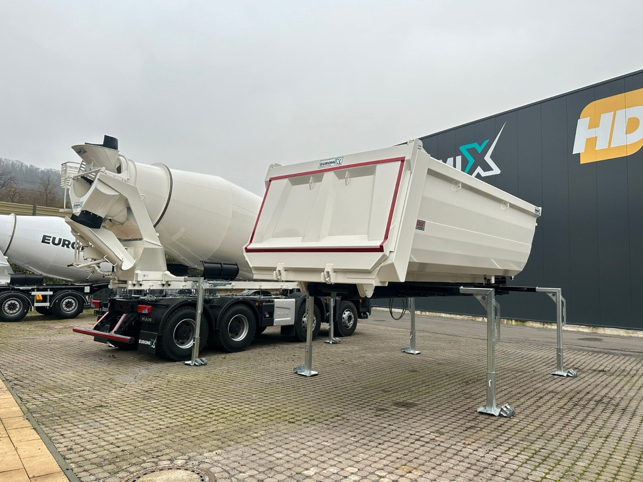 MAN TGS 41.480 8x4 WECHSELSYSTEM KIPPER+MISCHER - Xe trộn bê tông, Thân nhỏng: hình 5 MAN TGS 41.480 8x4 WECHSELSYSTEM KIPPER+MISCHER - Xe trộn bê tông, Thân nhỏng: hình 5