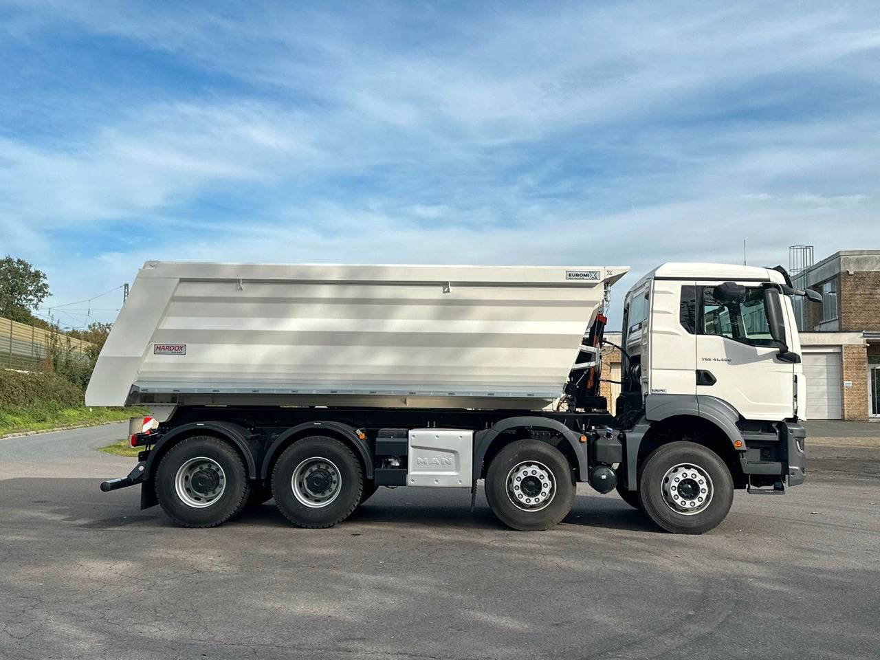Cho thuê  MAN TGS 41.520 BB 8X4 Euromix Retarder MAN TGS 41.520 BB 8X4 Euromix Retarder: hình 14