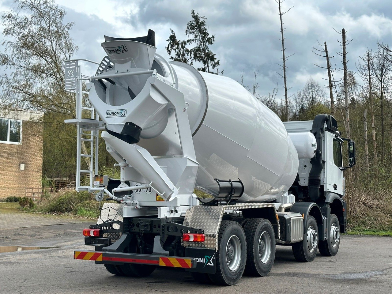 Xe trộn bê tông Mercedes-Benz 4145 8X4 EuromixMTP EM 10 Fahrmischer: hình 8