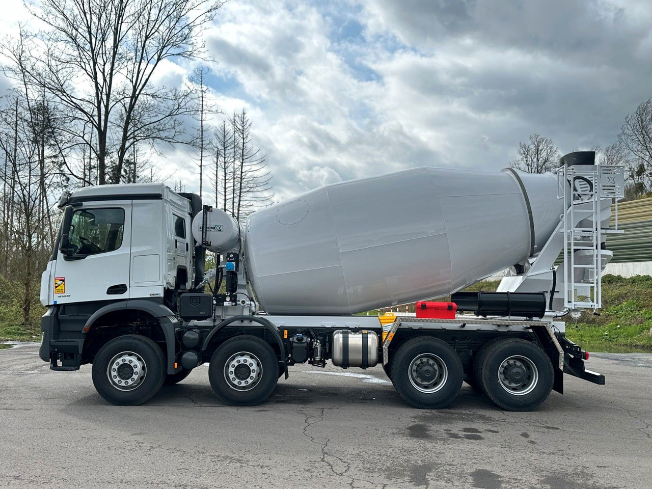 Xe trộn bê tông Mercedes-Benz 4145 8X4 EuromixMTP EM 10 Fahrmischer: hình 5