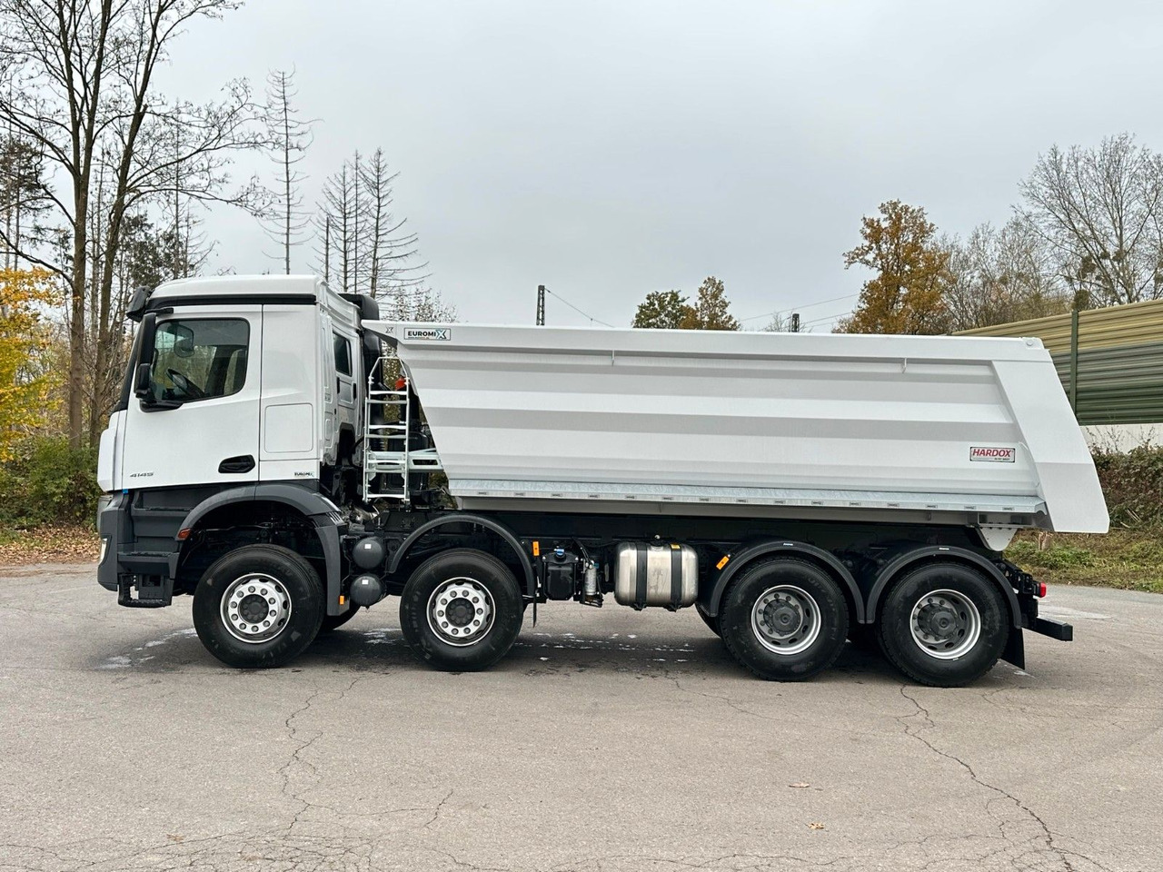 Mercedes-Benz AROCS 5 4145 8X4 E6e EuromixMTP 18m³ Kipper - Xe ben: hình 3 Mercedes-Benz AROCS 5 4145 8X4 E6e EuromixMTP 18m³ Kipper - Xe ben: hình 3