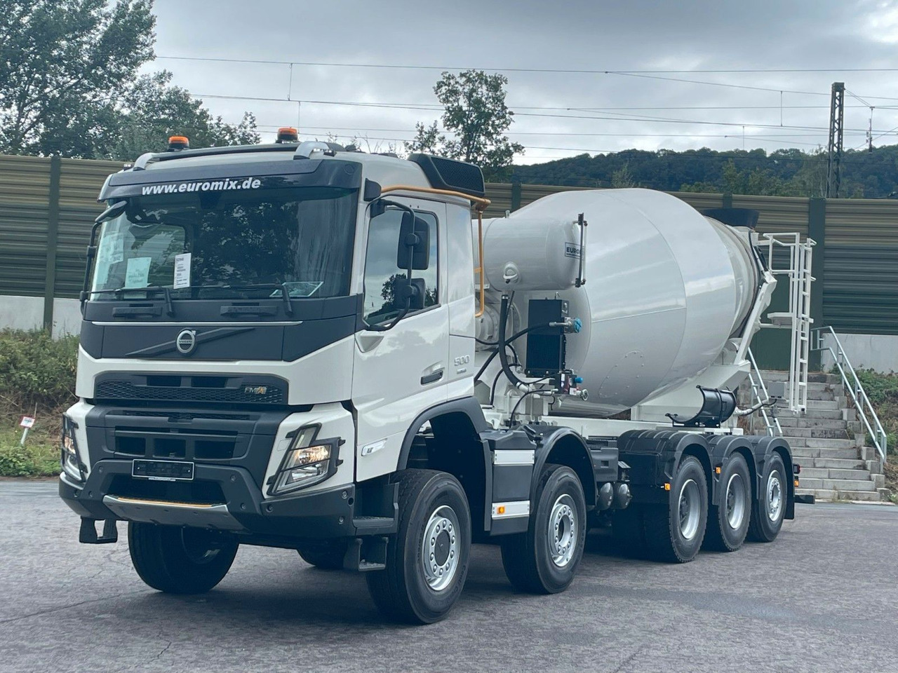 Volvo FMX 500 10x4 / Euromix MTP EM 12 R Euro 6e - Xe trộn bê tông: hình 3 Volvo FMX 500 10x4 / Euromix MTP EM 12 R Euro 6e - Xe trộn bê tông: hình 3