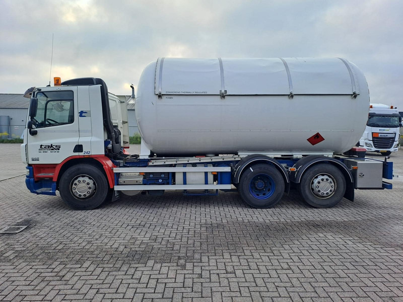 DAF FAN CF75. 6x2 -24030 Liter Gas tank truck ID 2.166 Rootselaar, flowmeter, pump, sunroof on tank - Xe bồn: hình 4 DAF FAN CF75. 6x2 -24030 Liter Gas tank truck ID 2.166 Rootselaar, flowmeter, pump, sunroof on tank - Xe bồn: hình 4