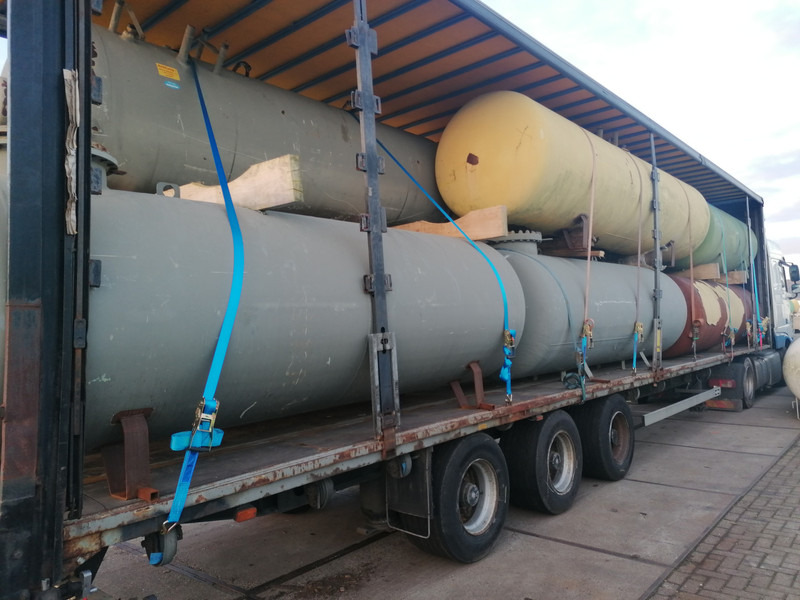 Visser 4850L(2.42 ton) Gastanks - Gas, Gaz, LPG, GPL, Propane, Butane tank Underground Gastank Used Tanks ID 1.008 ( Flexible options: Wholesale in a trailer/ Retail) - Xe bồn: hình 5 Visser 4850L(2.42 ton) Gastanks - Gas, Gaz, LPG, GPL, Propane, Butane tank Underground Gastank Used Tanks ID 1.008 ( Flexible options: Wholesale in a trailer/ Retail) - Xe bồn: hình 5