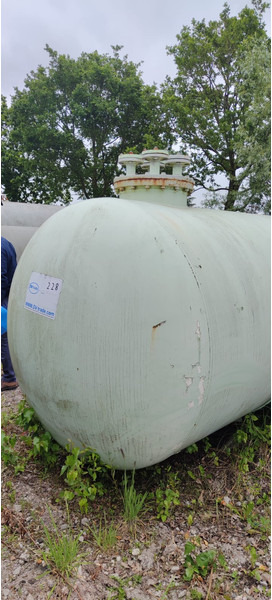 Visser LPG used Tank propaan/ Butaan 20 m3 with 1600 ⌀ Gas, Gaz, LPG Propane, Butane Used gastank ID 1.228 - Bình nhiên liệu cho Xe tải: hình 3 Visser LPG used Tank propaan/ Butaan 20 m3 with 1600 ⌀ Gas, Gaz, LPG Propane, Butane Used gastank ID 1.228 - Bình nhiên liệu cho Xe tải: hình 3
