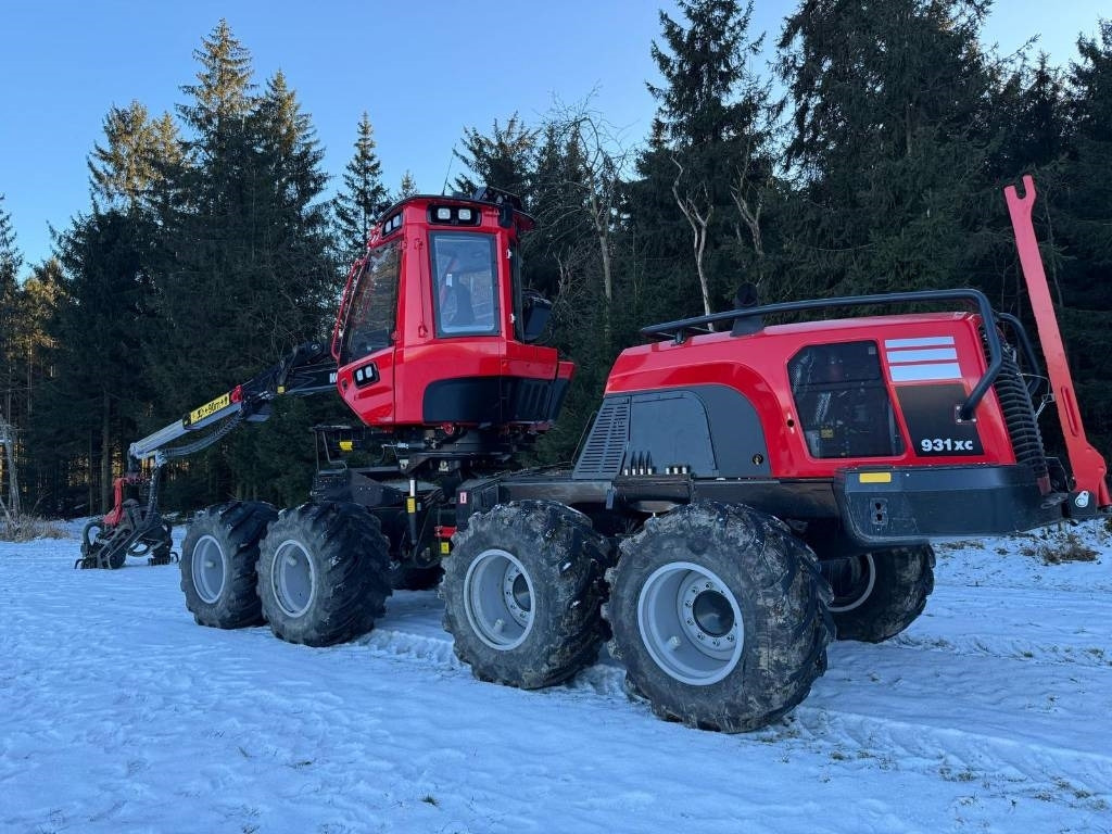 Komatsu 931 XC - Máy thu hoạch rừng: hình 2 Komatsu 931 XC - Máy thu hoạch rừng: hình 2