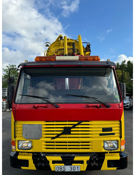 Volvo FL 10.320 4x2, Tipper 12m3 Sludge & Flushing Truck, with remote control, YM: 1990 - Xe tải chân không: hình 2 Volvo FL 10.320 4x2, Tipper 12m3 Sludge & Flushing Truck, with remote control, YM: 1990 - Xe tải chân không: hình 2