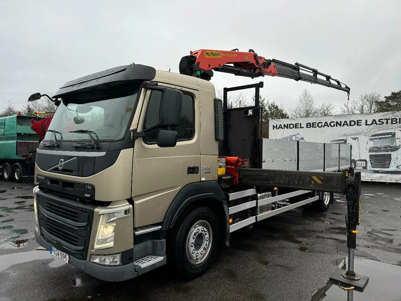 Volvo FM 11.330 4x2, Flatbed-truck with 18t/m Crane, 2014 - Xe tải thùng lửng/ Phẳng, Xe cẩu tự hành: hình 3 Volvo FM 11.330 4x2, Flatbed-truck with 18t/m Crane, 2014 - Xe tải thùng lửng/ Phẳng, Xe cẩu tự hành: hình 3